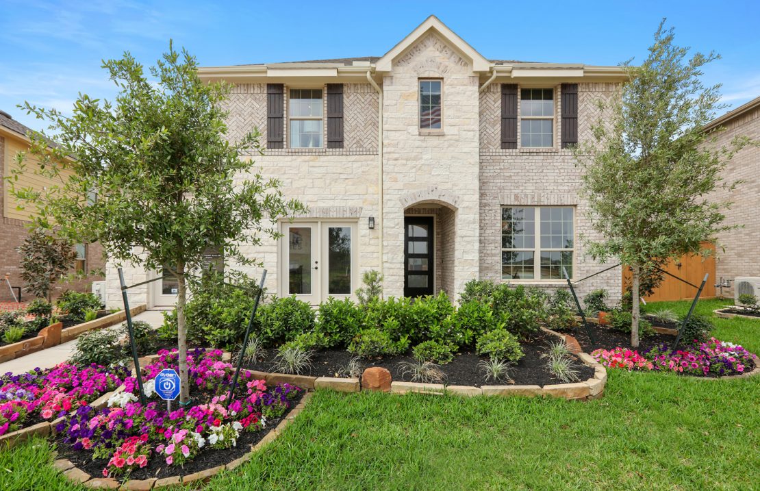 New Home Builders in Katy, Texas at Sunterra Pulte Homes